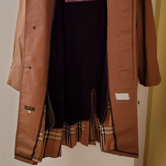 Dupont Zepel Rain/Stain Repeller tan/camel Men's Size 44L liner raincoat #8032 - Picture 8 of 10